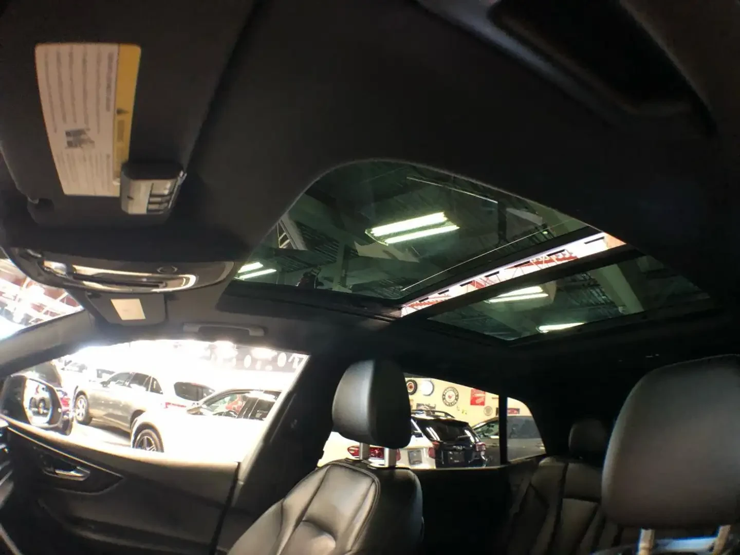 Audi Q8 55TFSI* MATRIX* ОБДУХВАНЕ* 360КАМЕРА* ПАНОРАМА* LA, снимка 12 - Автомобили и джипове - 55284027