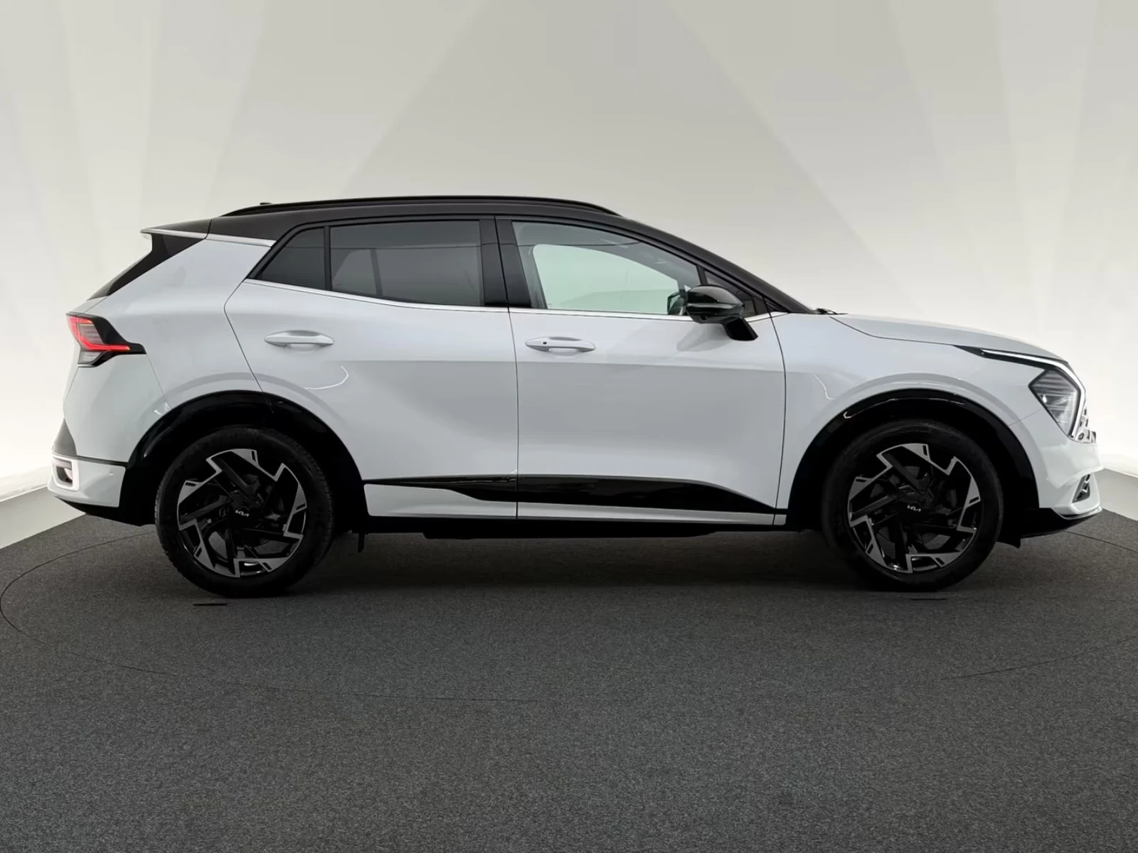 Kia Sportage 1.6 4WD* GT LINE* LED-ACC-HARMAN-360 -SBL, снимка 8 - Автомобили и джипове - 55641111