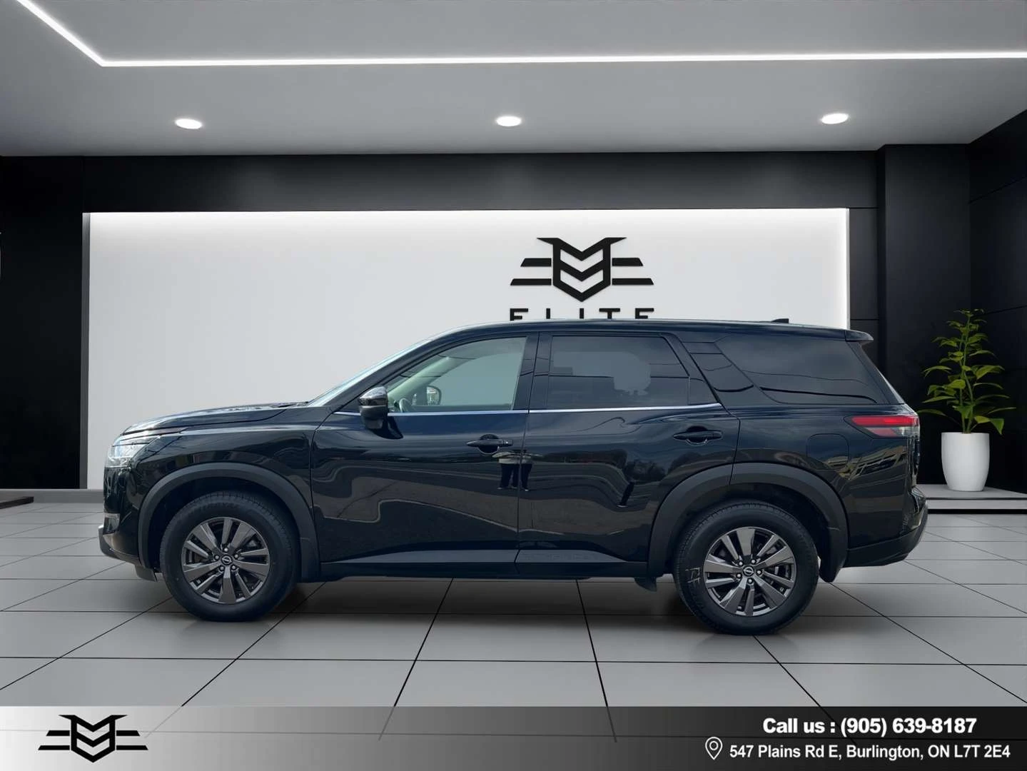 Nissan Pathfinder, снимка 4 - Автомобили и джипове - 56020919