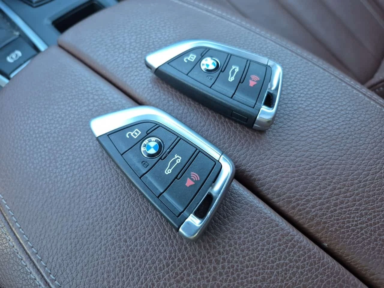 BMW X5 * XDRIVE35I * � ����� * CARFAX *  | Mobile.bg � ����������� 10