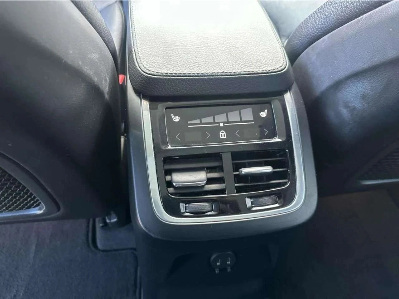 Volvo Xc90, снимка 17 - Автомобили и джипове - 56718566