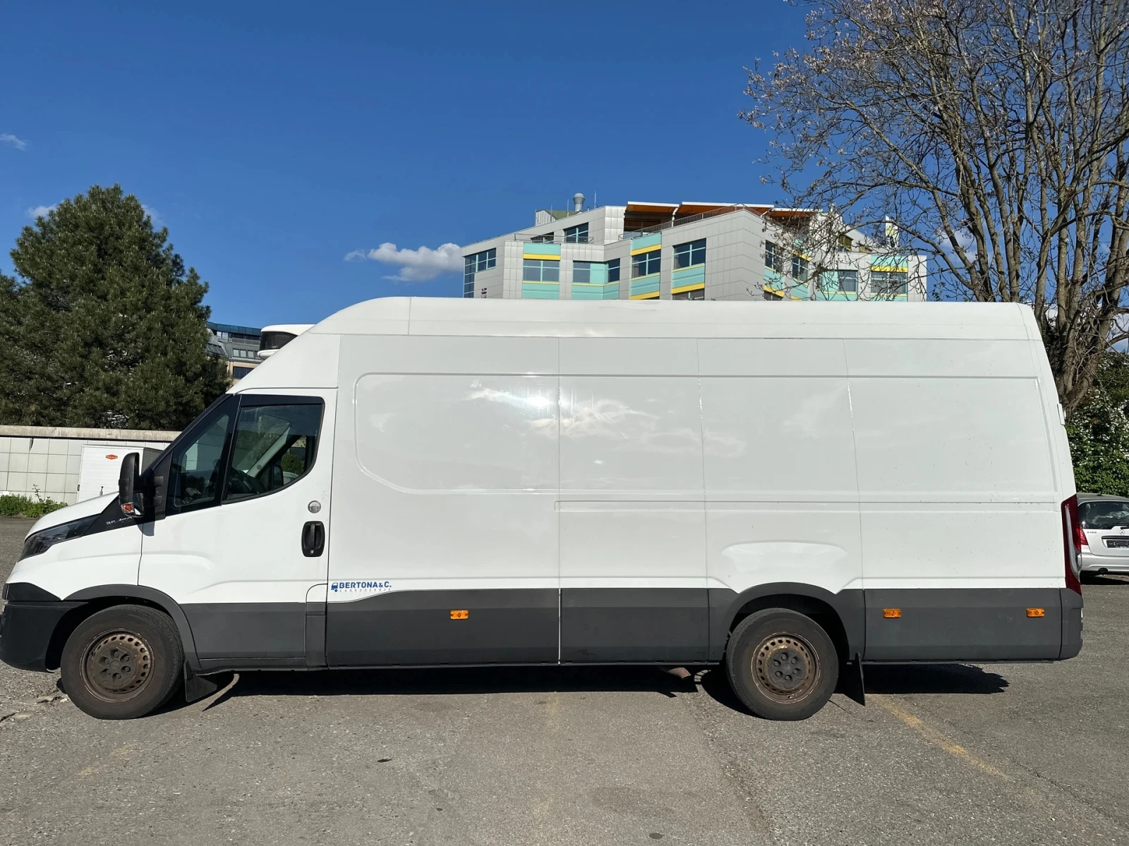 Iveco Daily 35S16, снимка 4 - Бусове и автобуси - 54477948