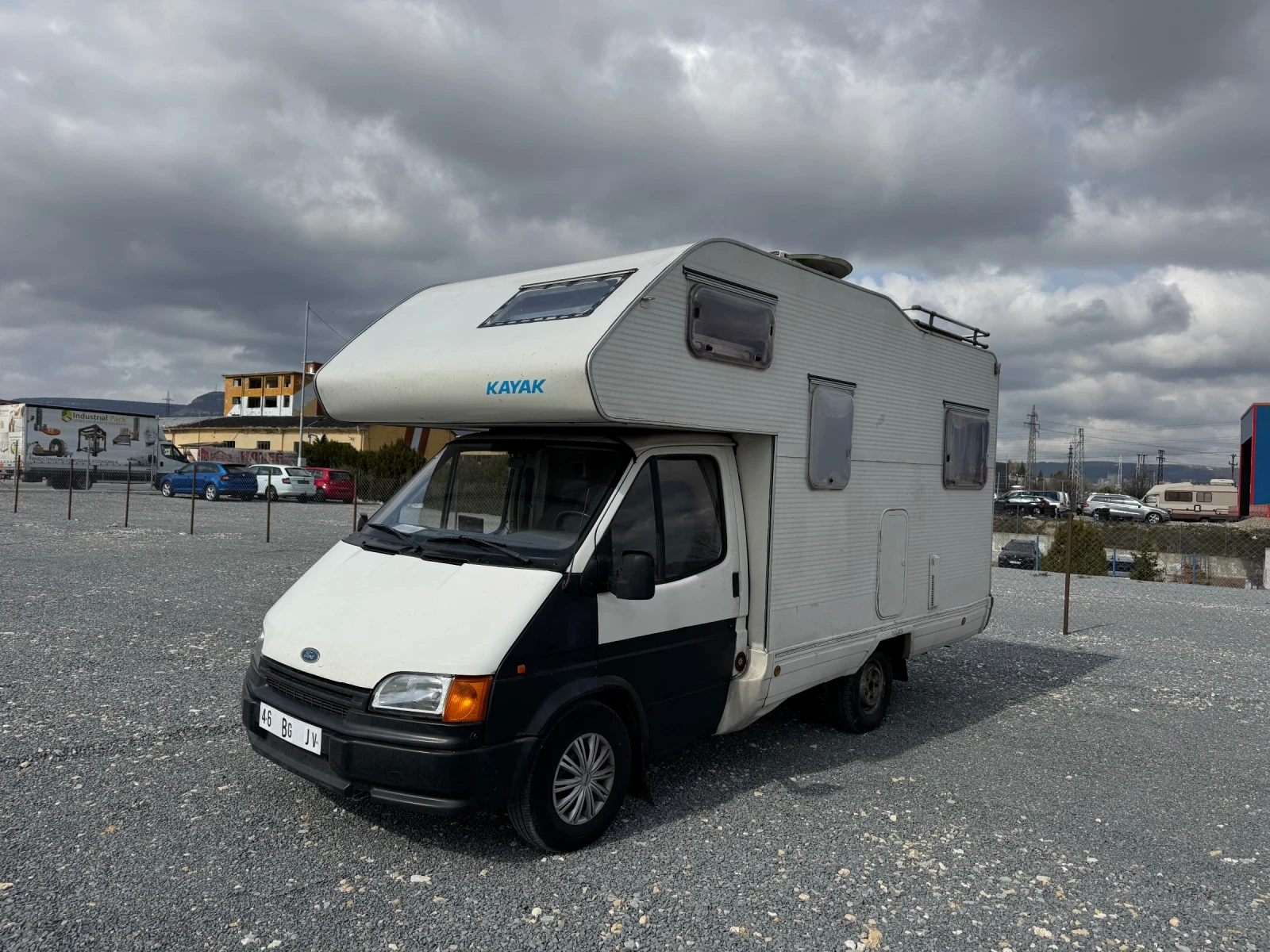 Кемпер Ford KAYAK