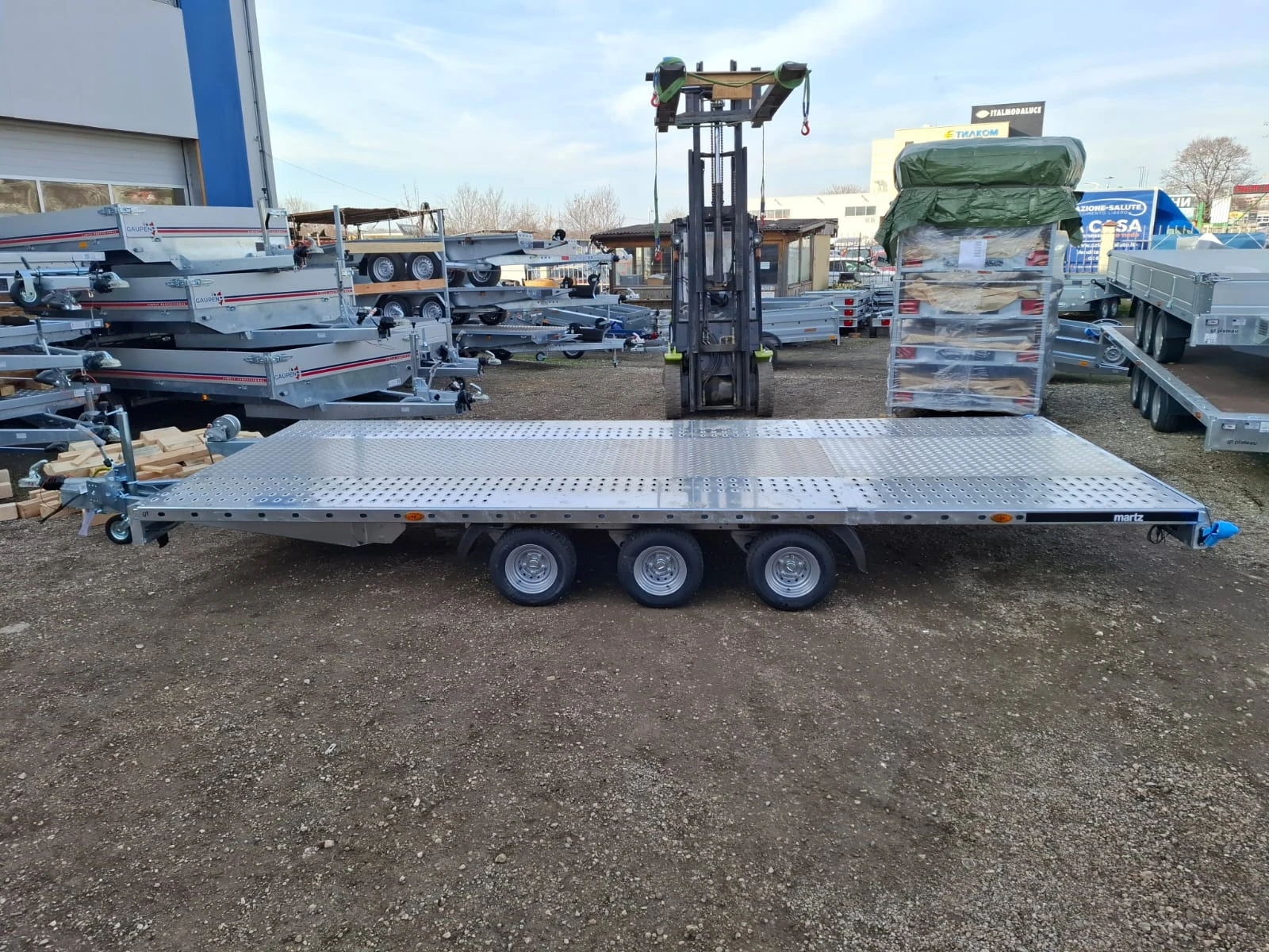 �� ��������� MARTZ GT UNIDECK 550/3 S 3500KG + ALU | Mobile.bg � ����������� 1