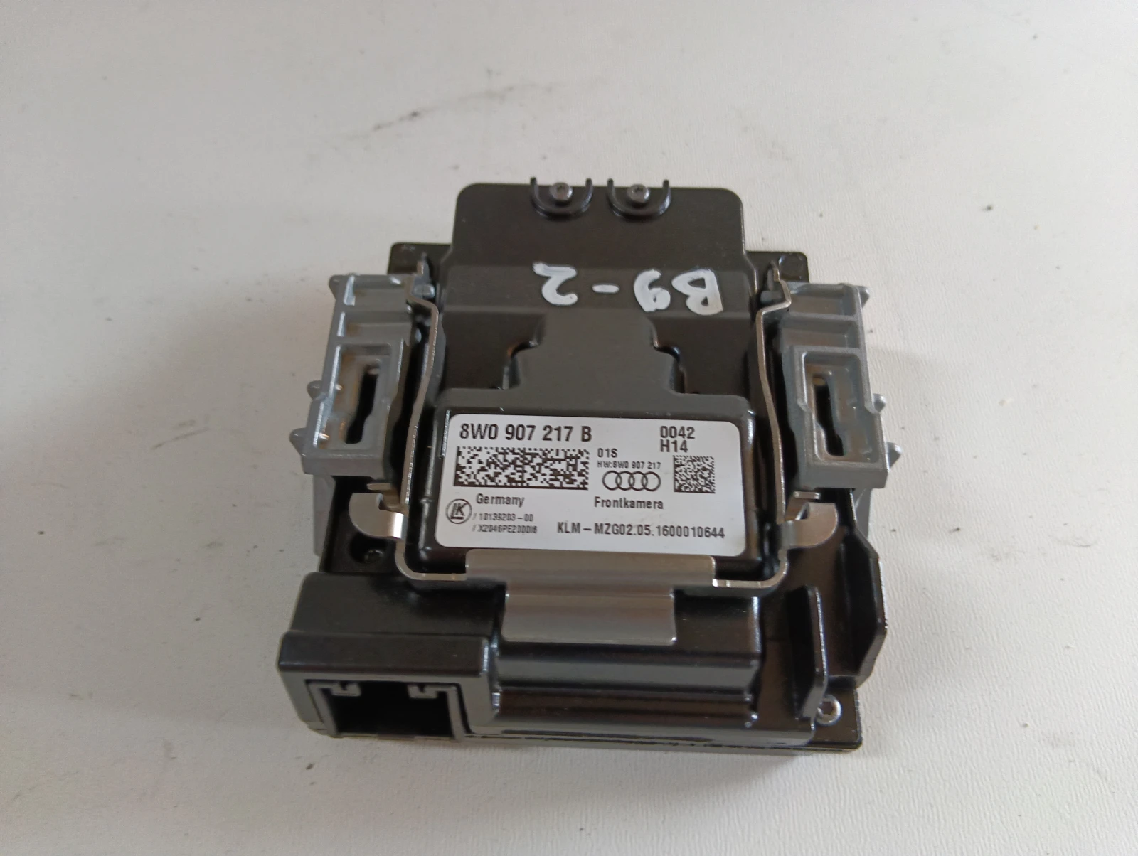 модул/камера челно стъкло 8W0907217B Audi A4