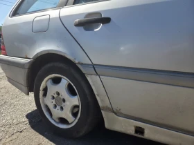 Mercedes-Benz C 180, снимка 7