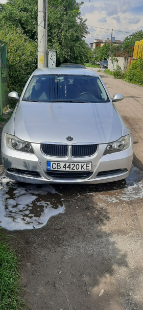 BMW 320, снимка 2 - Автомобили и джипове - 45807383