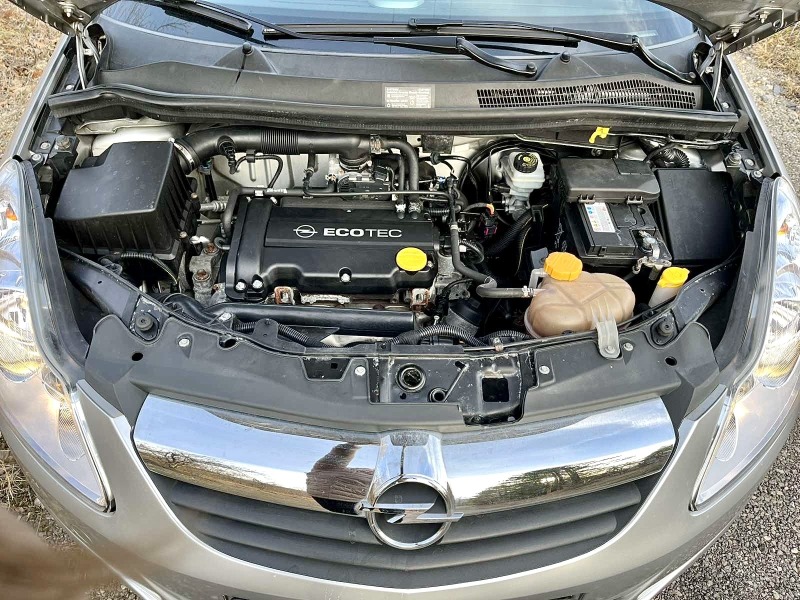 Opel Corsa 1.2i 80к.с, 4 цилиндъра - НОВ ВНОС, снимка 8 - Автомобили и джипове - 46262748