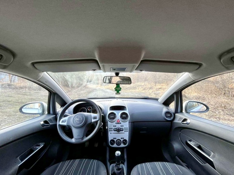 Opel Corsa 1.2i 80к.с, 4 цилиндъра - НОВ ВНОС, снимка 9 - Автомобили и джипове - 46262748