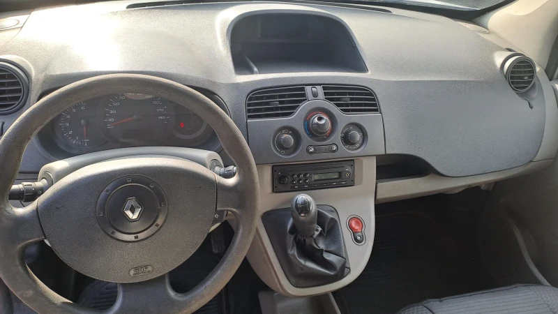 Renault Kangoo Kangoo 1.5 DCI 86hp 5l/100km, снимка 9 - Автомобили и джипове - 48665680