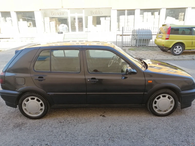 VW Golf 2.0 Gti, снимка 3 - Автомобили и джипове - 49149951