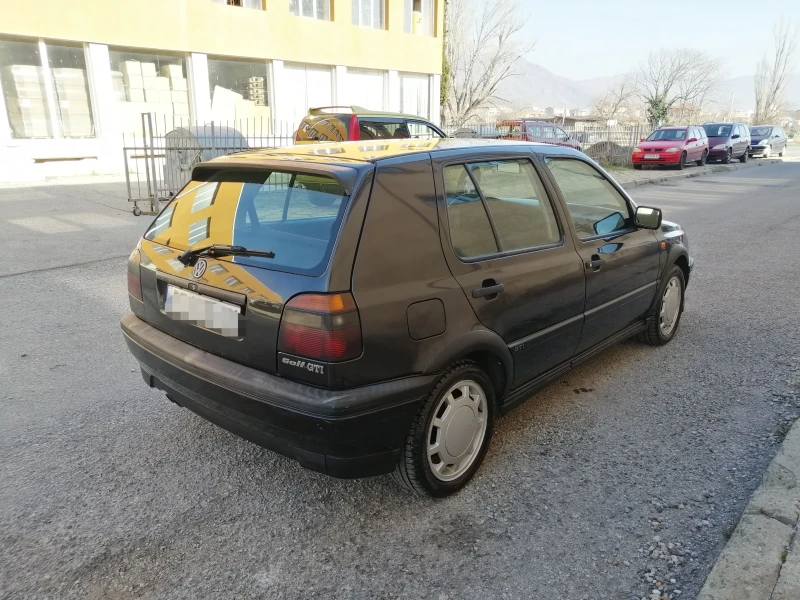 VW Golf 2.0 Gti, снимка 4 - Автомобили и джипове - 49149951