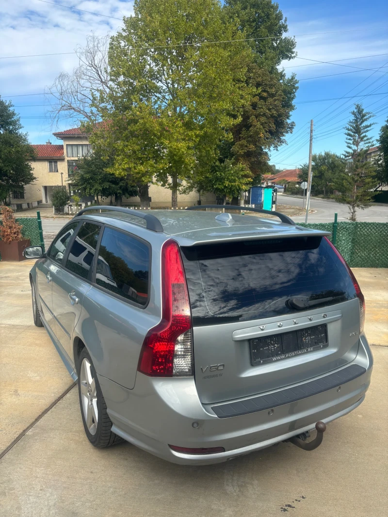 Volvo V50 2.0, снимка 3 - Автомобили и джипове - 52673204