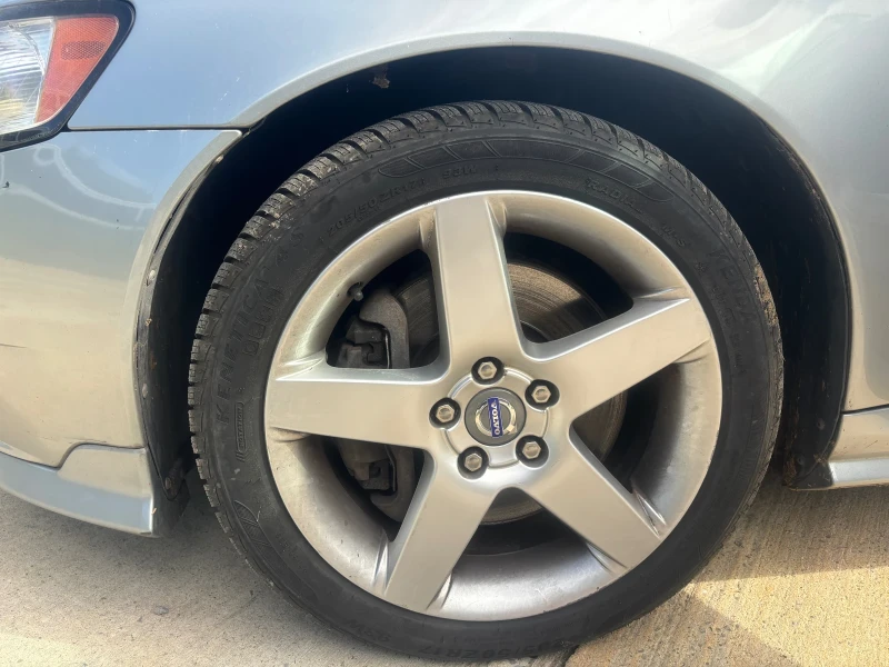 Volvo V50 2.0, снимка 11 - Автомобили и джипове - 52673204