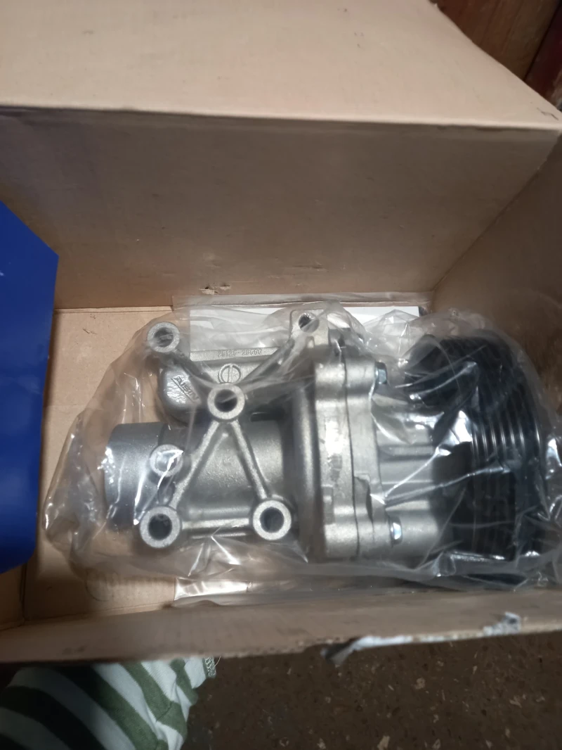 Hyundai Sonata, снимка 14 - Автомобили и джипове - 52108466