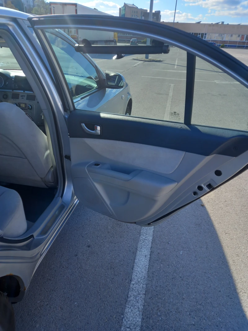 Hyundai Sonata, снимка 9 - Автомобили и джипове - 52108466