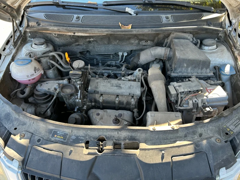 Skoda Fabia, снимка 16 - Автомобили и джипове - 52255650