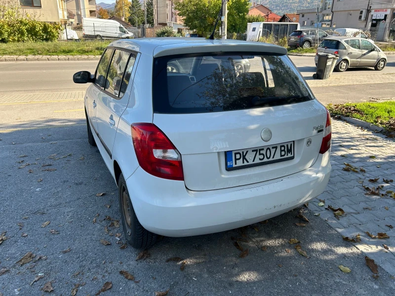 Skoda Fabia, снимка 8 - Автомобили и джипове - 52255650