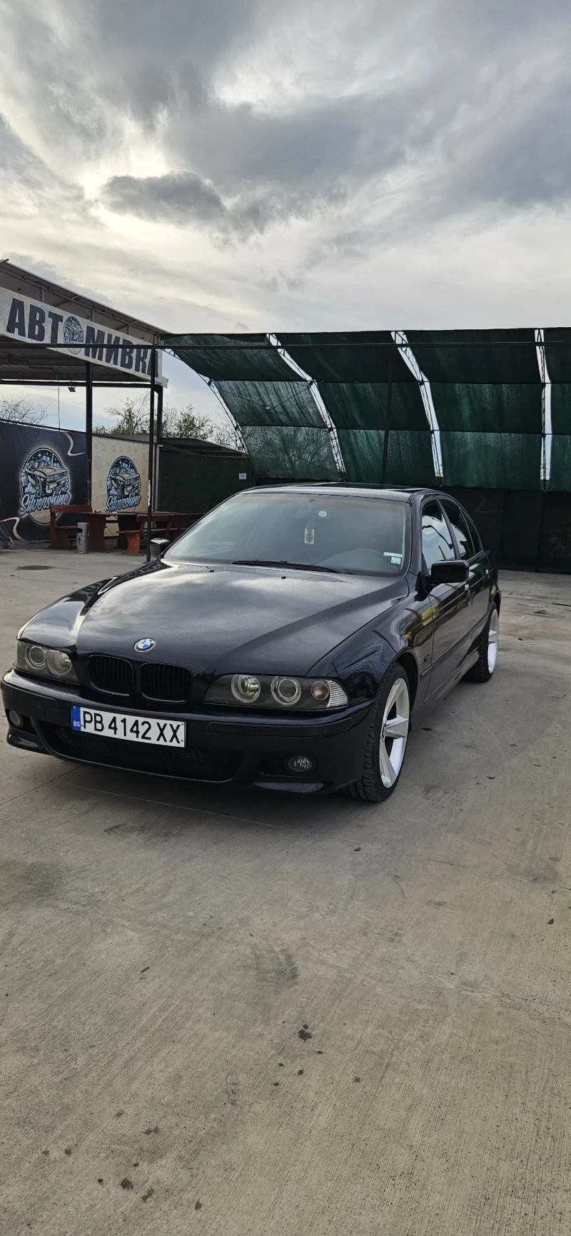 BMW 523, снимка 7 - Автомобили и джипове - 52461869