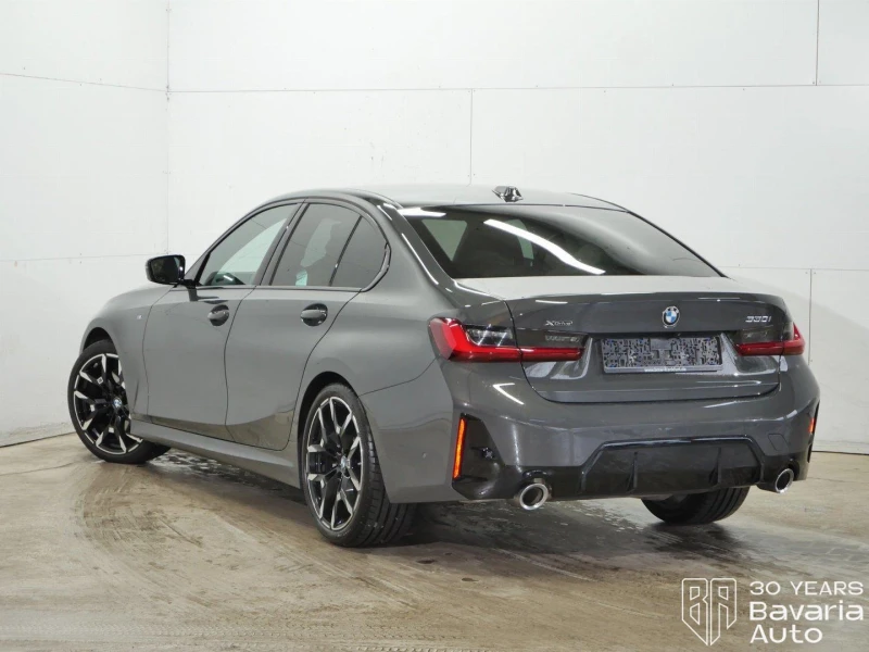 BMW 330 i xDrive M Sport Paket Sportautomatic, снимка 2 - Автомобили и джипове - 52671827
