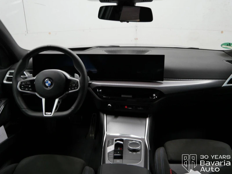 BMW 330 i xDrive M Sport Paket Sportautomatic, снимка 6 - Автомобили и джипове - 52671827