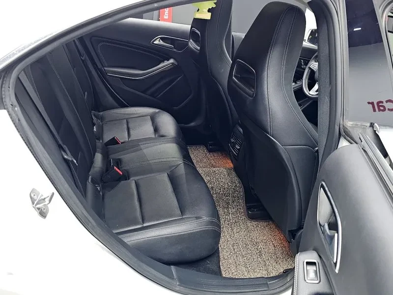 Mercedes-Benz CLA 250 4MATIC - САМО 30% АВАНС, снимка 12 - Автомобили и джипове - 56020166
