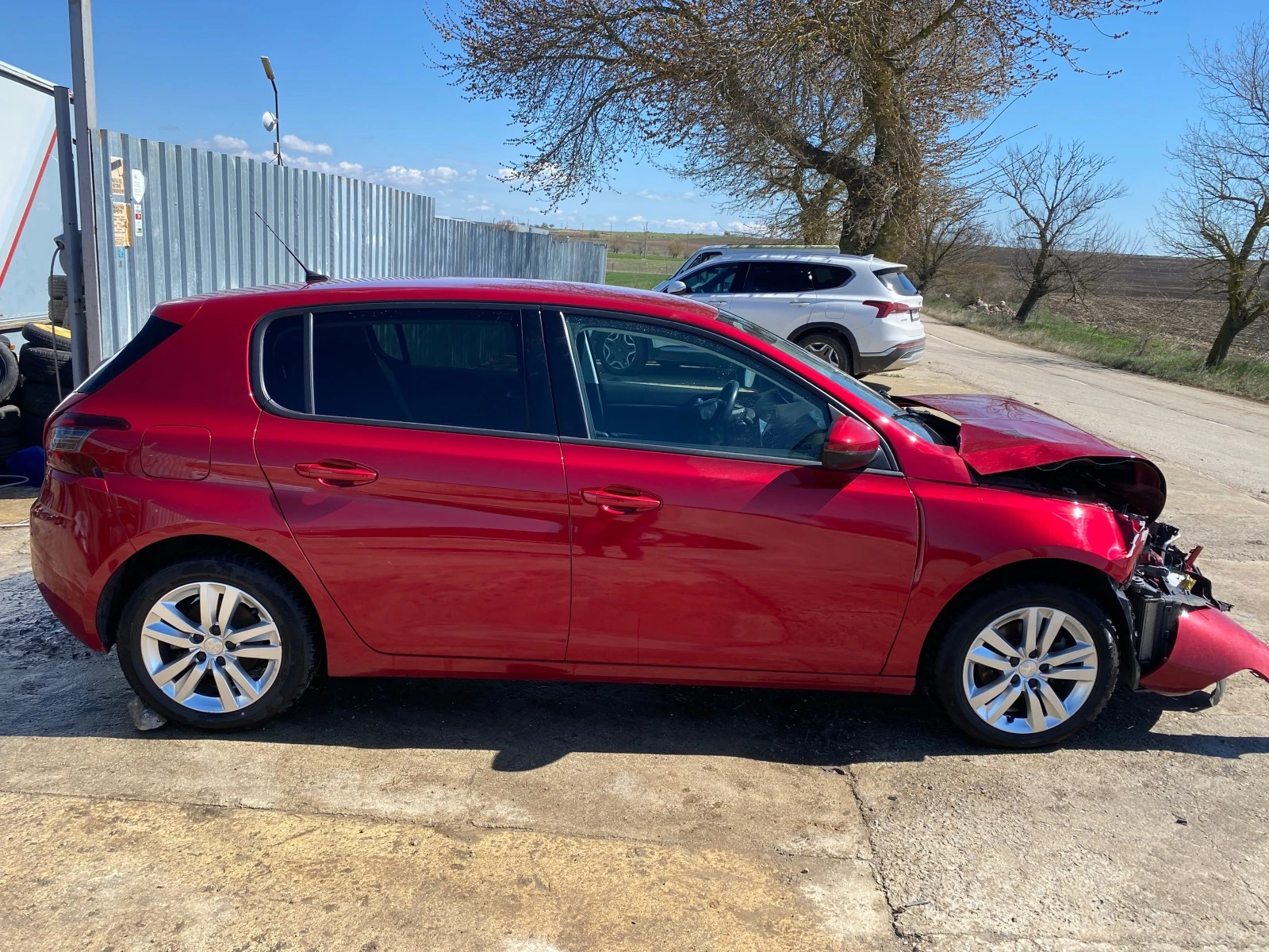 Peugeot 308 1.2 THP 130 - изображение 3