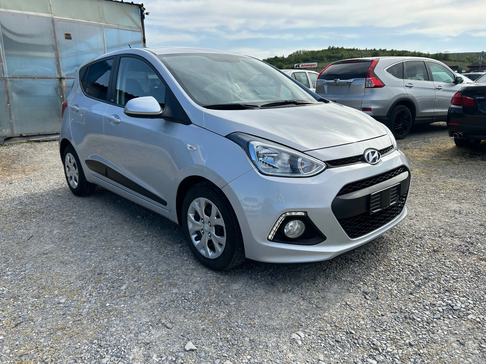 Hyundai I10 1.0i euro6 - изображение 3