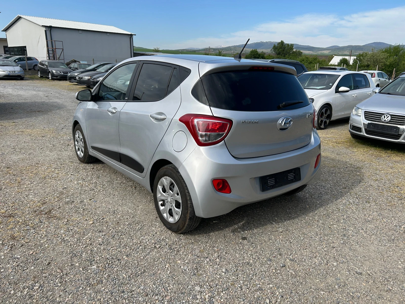 Hyundai I10 1.0i euro6 - изображение 7