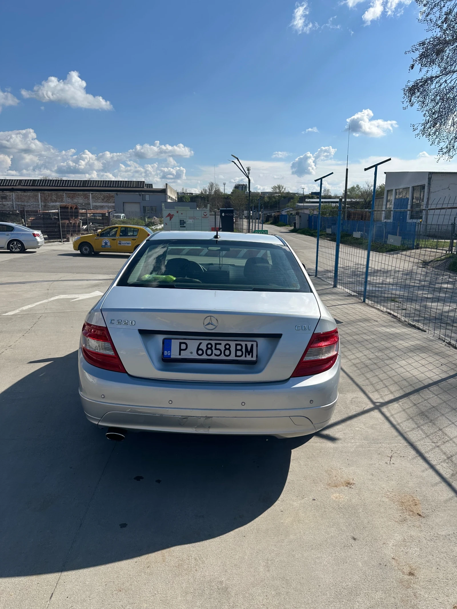 Mercedes-Benz C 220  - изображение 5