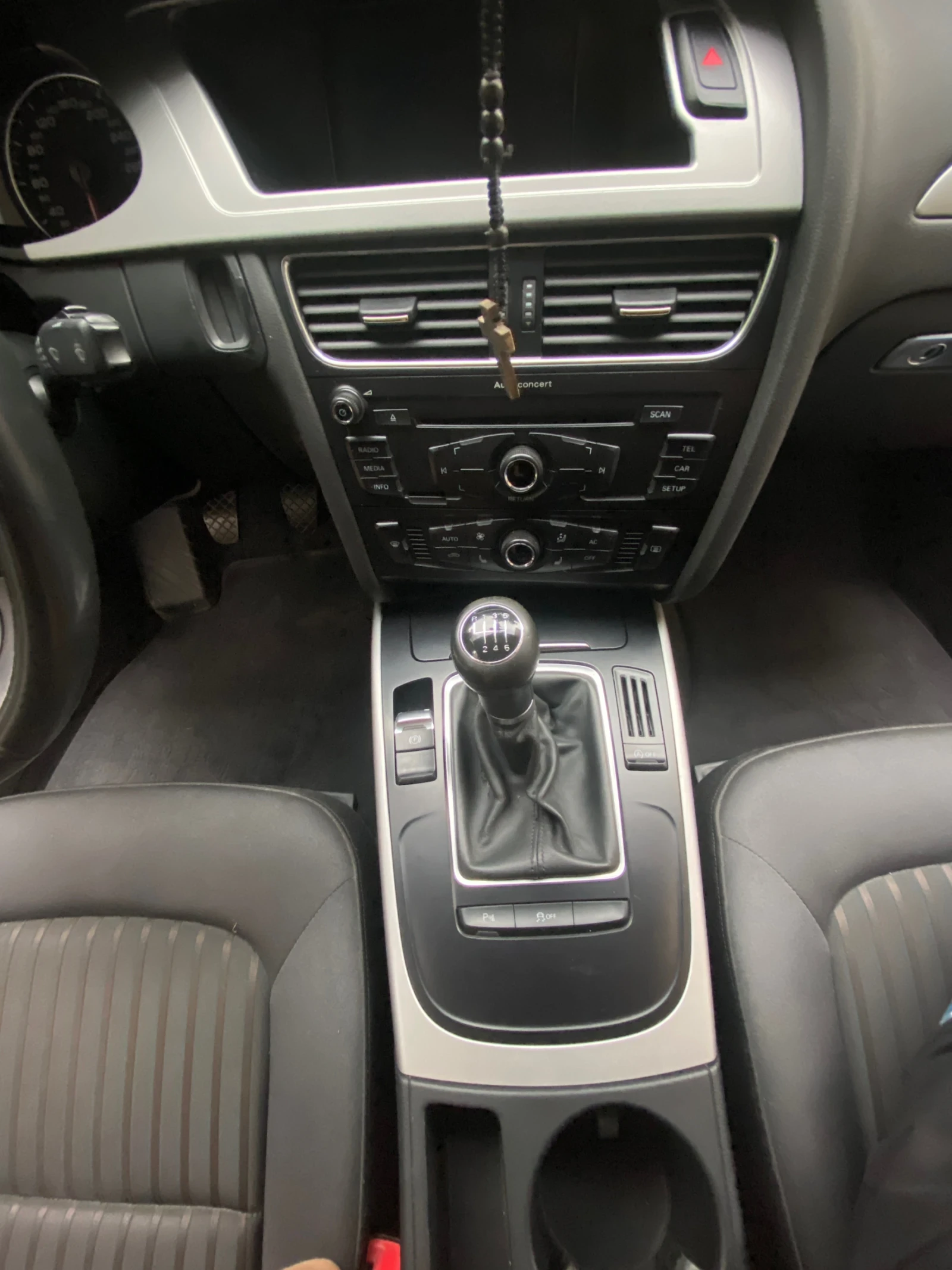 Audi A4 2.0 TFSI Quattro  - изображение 8