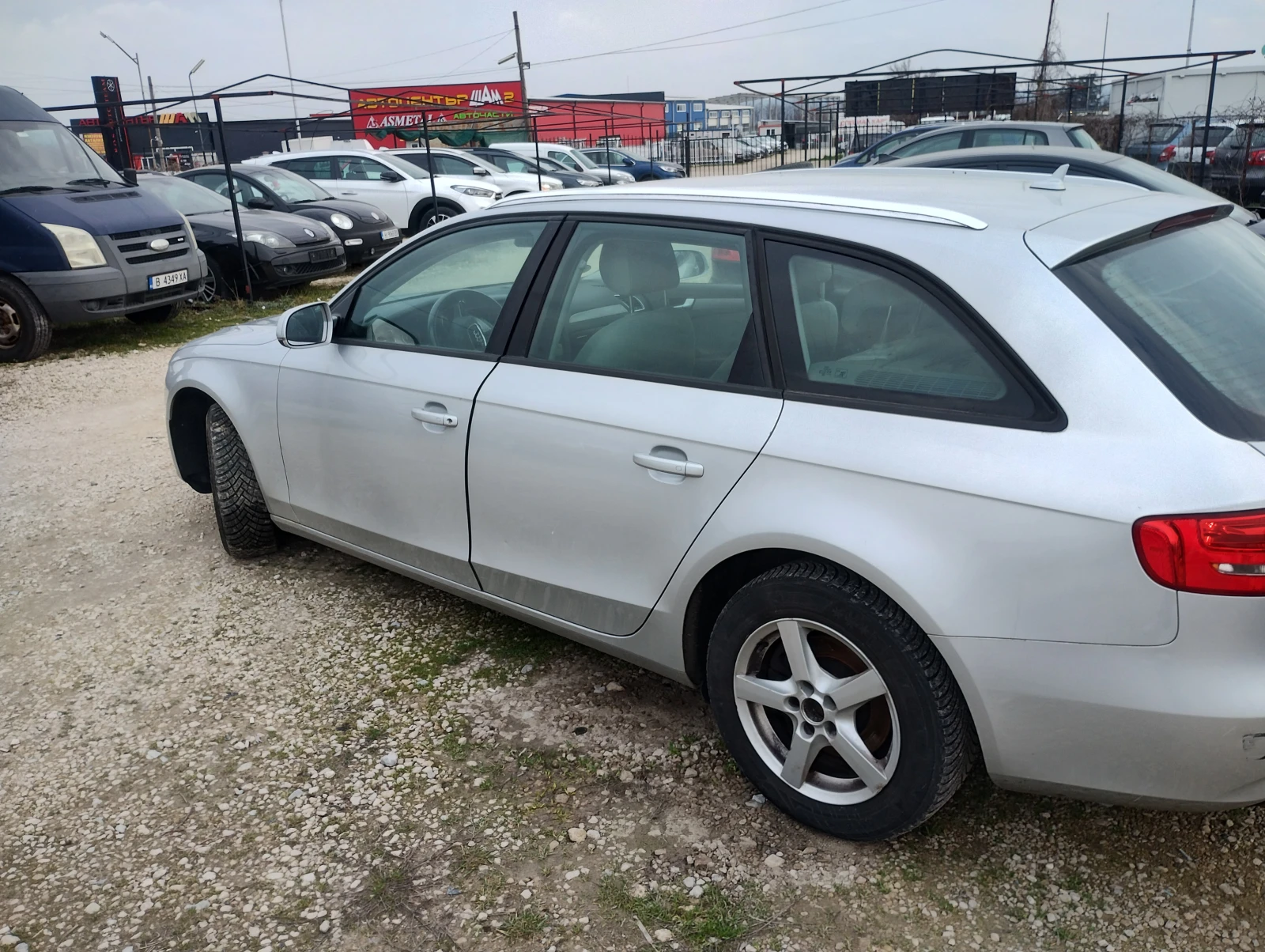Audi A4 B8 FACELIFT - изображение 4