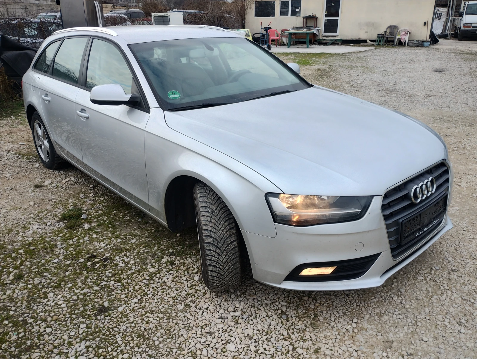 Audi A4 B8 FACELIFT - изображение 2