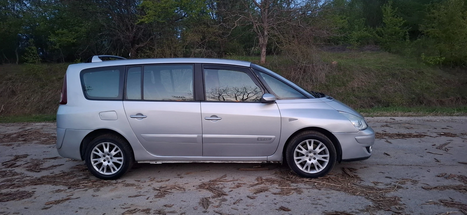Renault Espace  - изображение 2