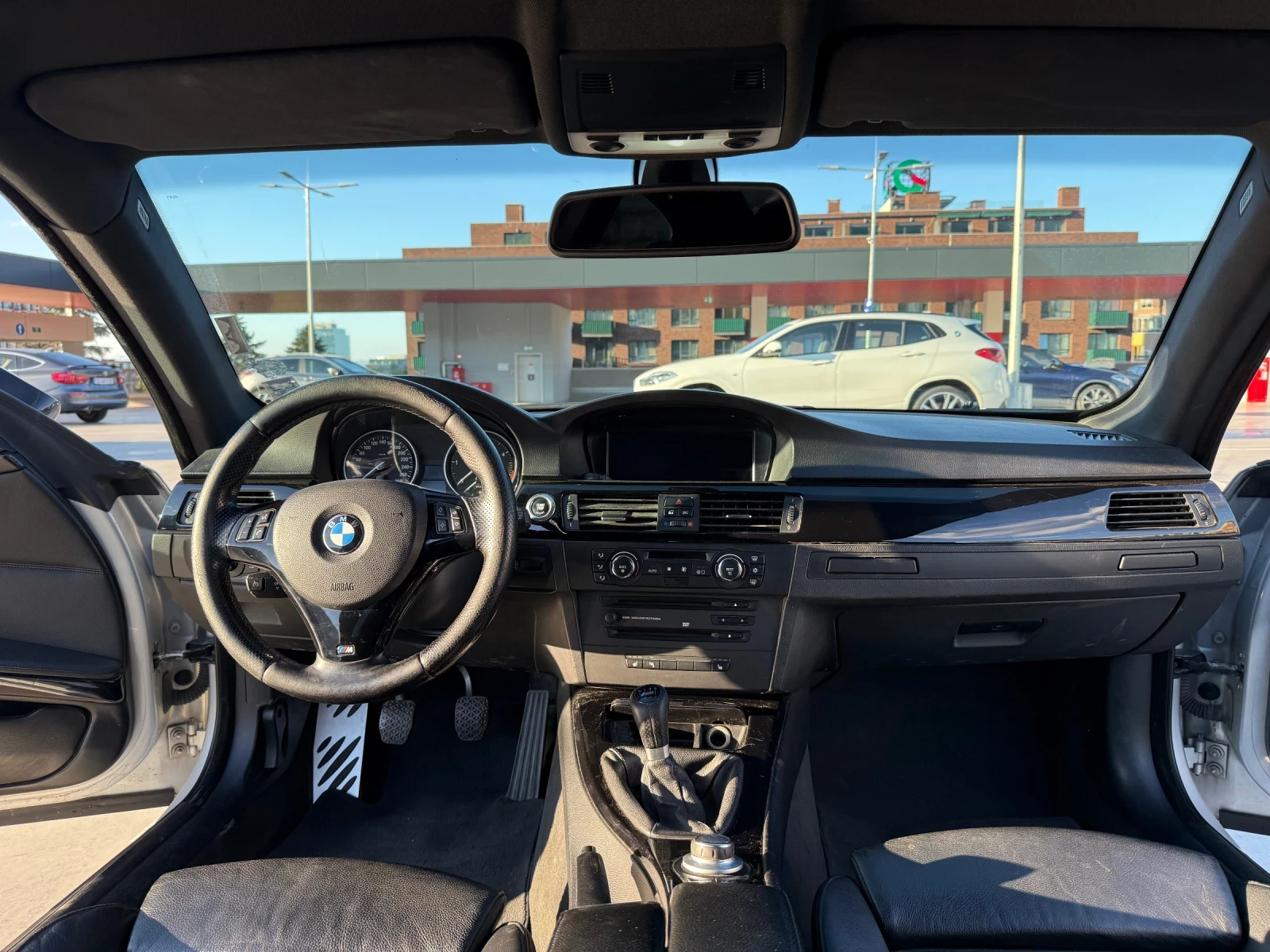 BMW 330  - изображение 8