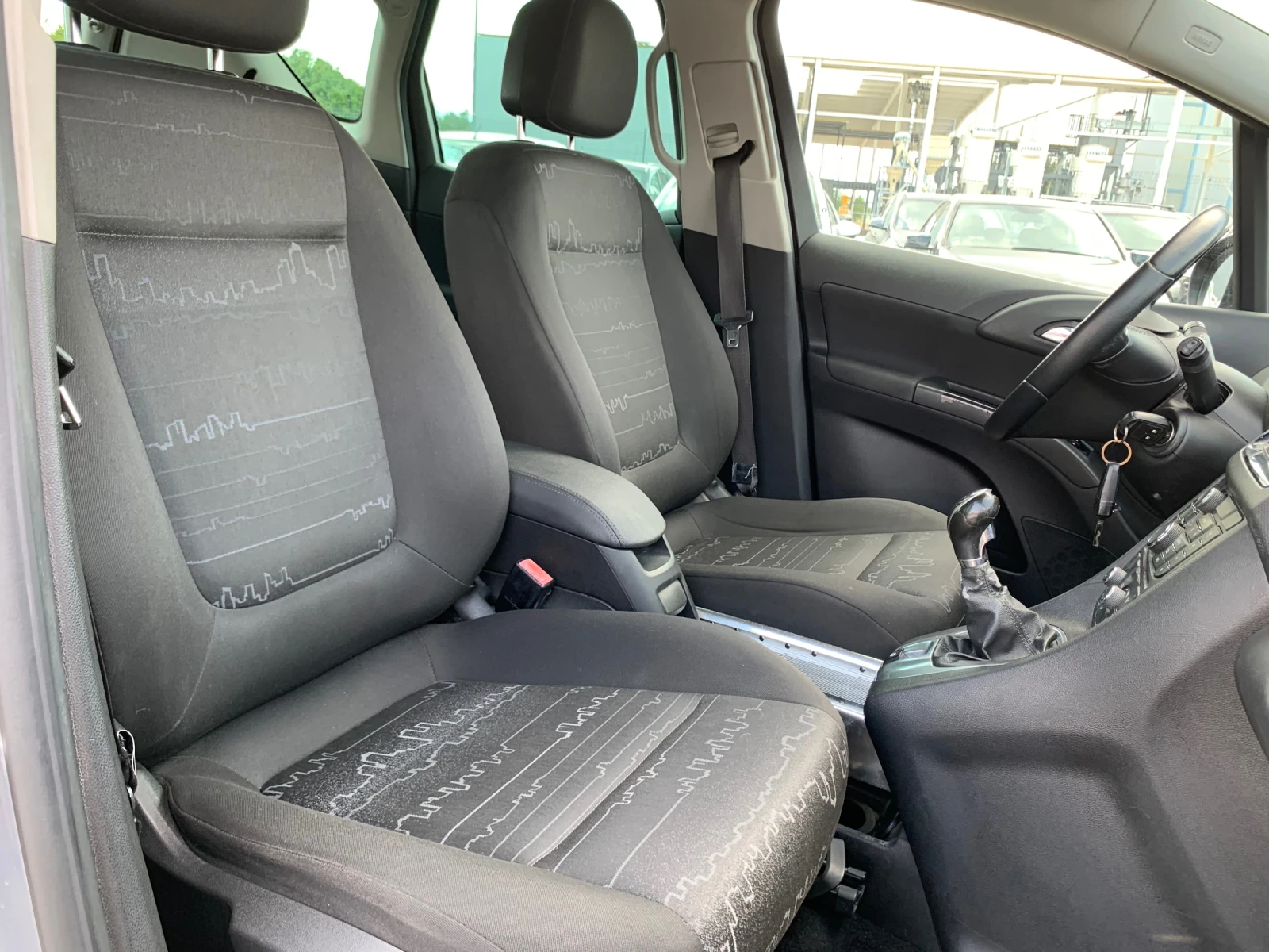 Opel Meriva Benzin* LPG - изображение 8