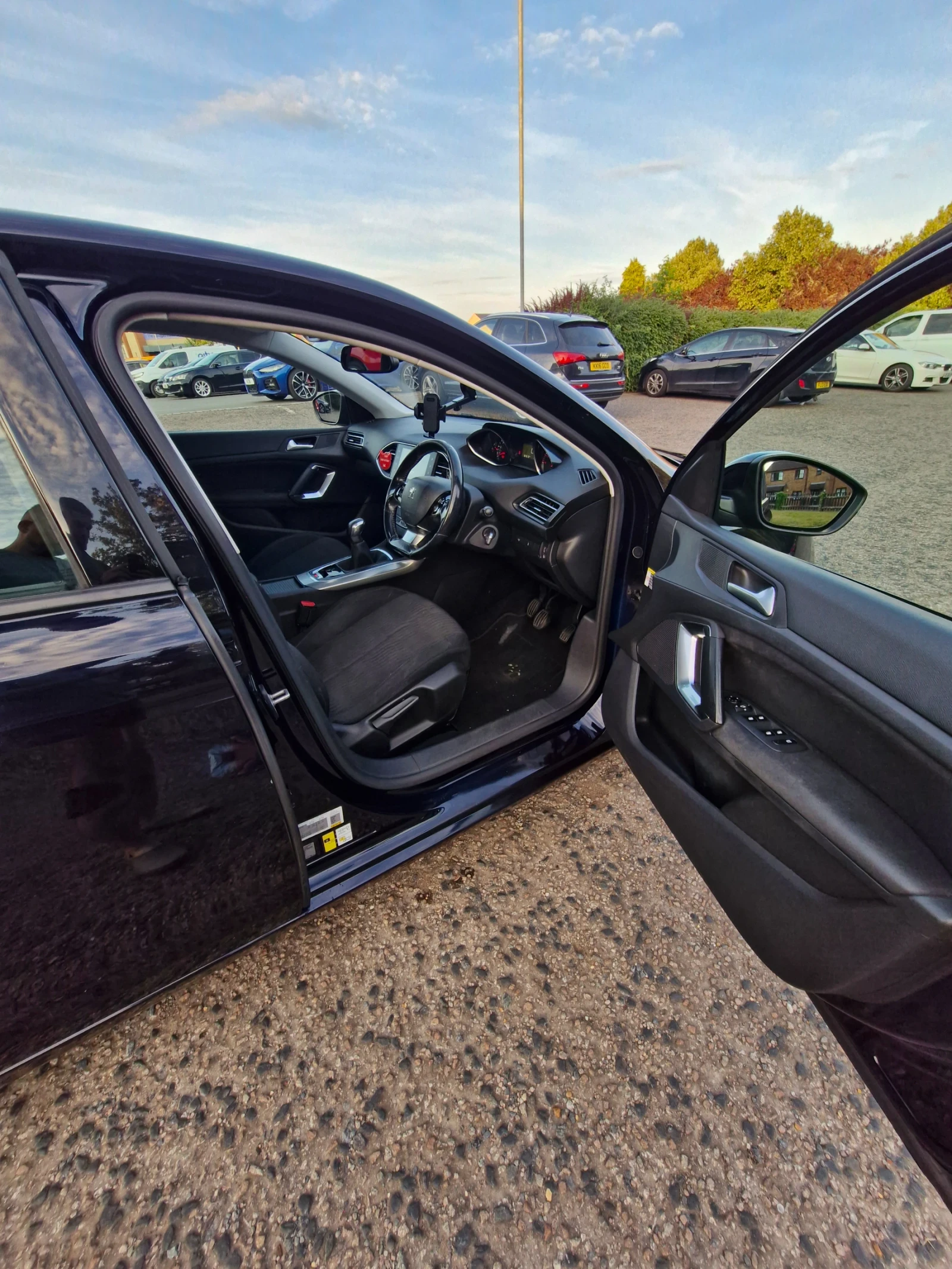 Peugeot 308 1.6 HDI  - изображение 10