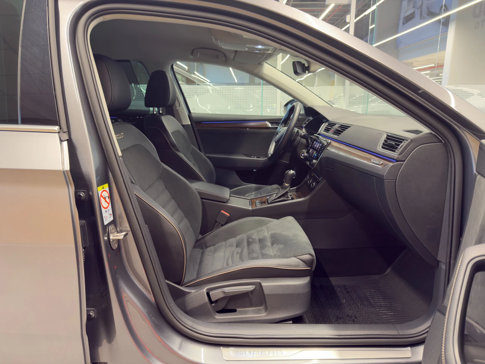 Skoda Superb SCOUT 4×4 | Mobile.bg � ����������� 16
