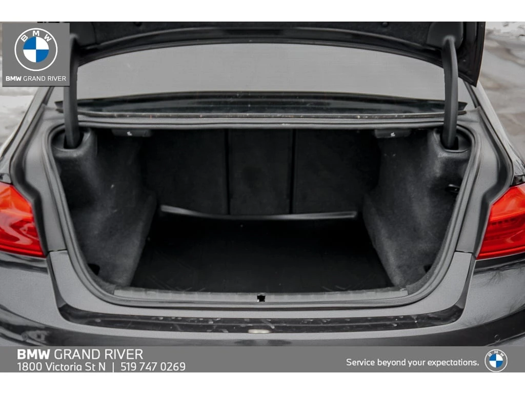 BMW 550 * M550 | SUNROOF | LEATHER | BLIND SPOT | NAV * CA | Mobile.bg � ����������� 12