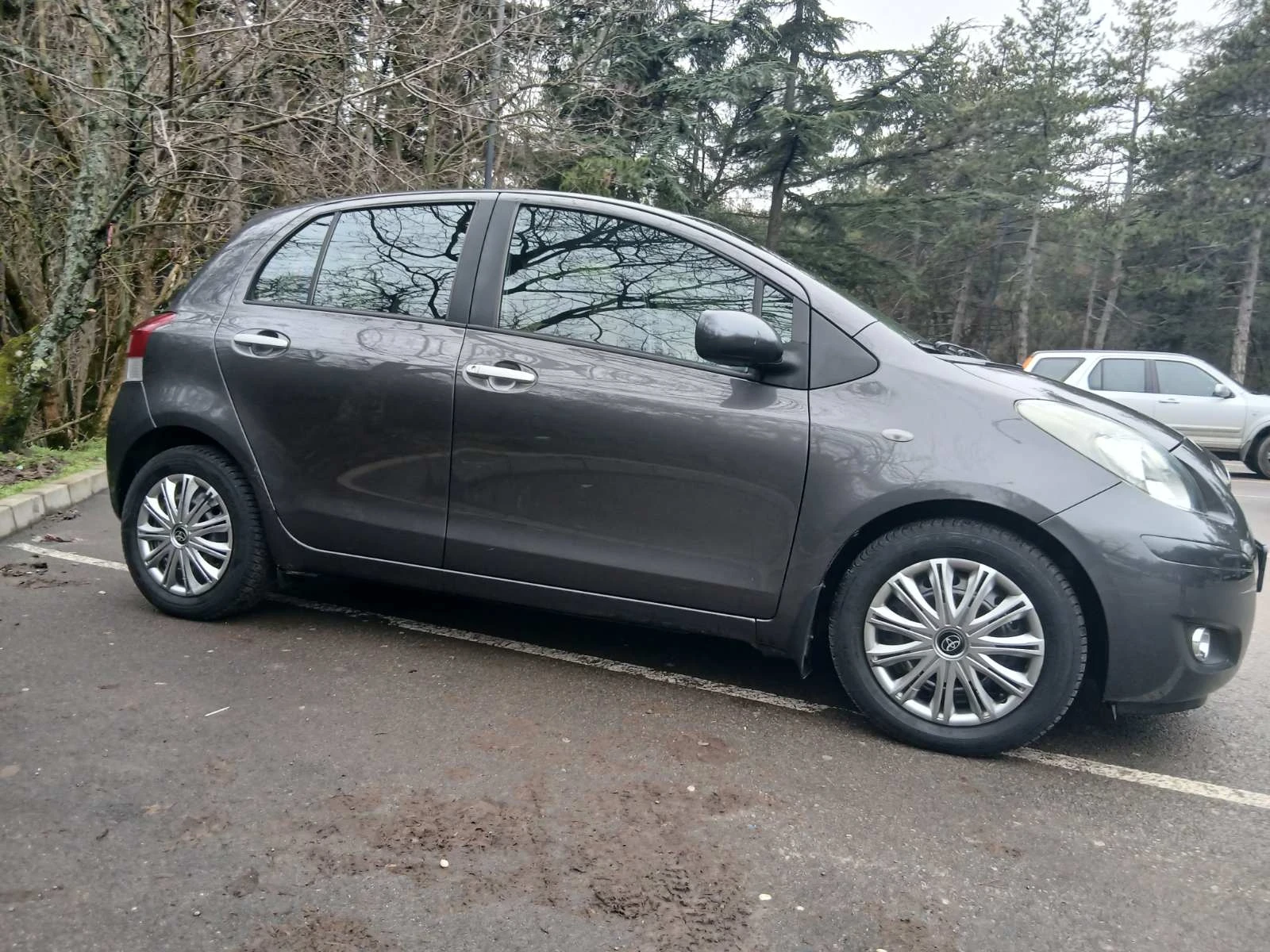 Toyota Yaris Toyota Yaris 1.0 /Facelift | Mobile.bg � ����������� 2