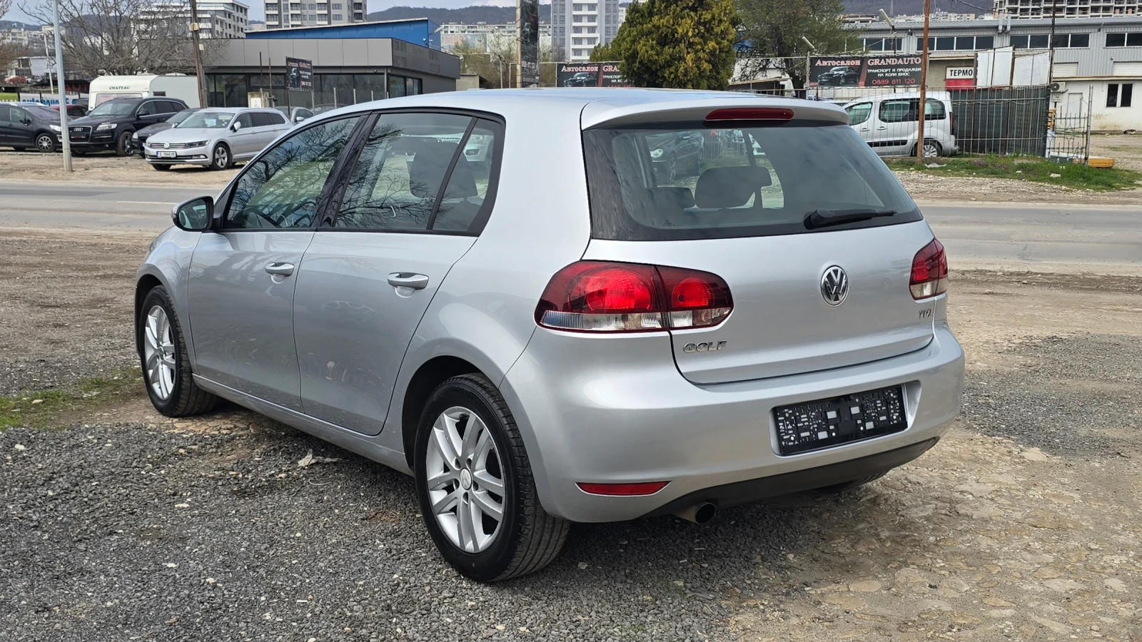 VW Golf 1.6TDI* 7 DSG* HIGHLINE* ANDROID , снимка 5 - Автомобили и джипове - 54070292