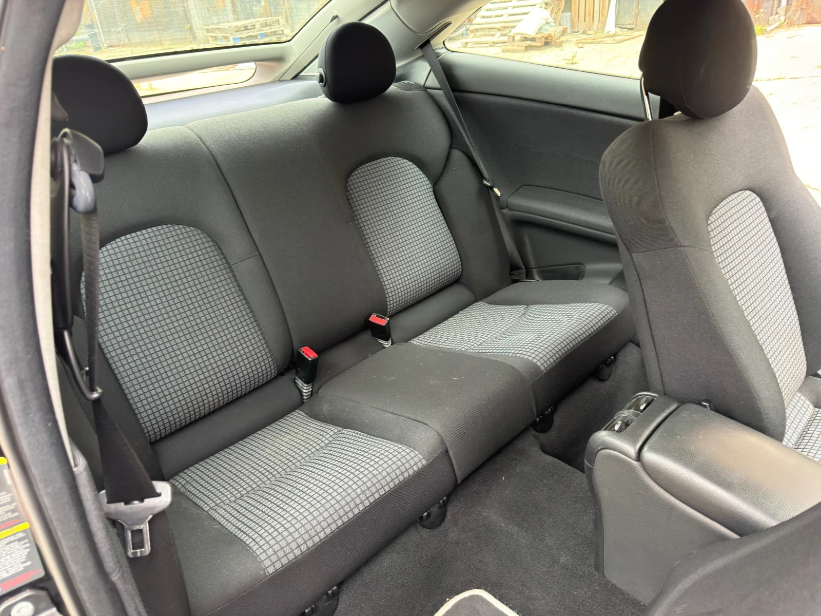 Mercedes-Benz C 200 1.8, снимка 5 - Автомобили и джипове - 54284212