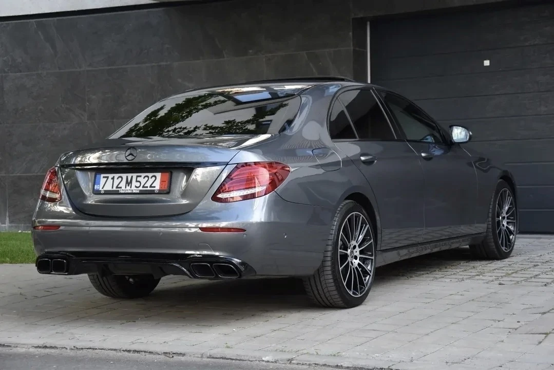 Mercedes-Benz E 350 AMG пакет, снимка 4 - Автомобили и джипове - 54295611