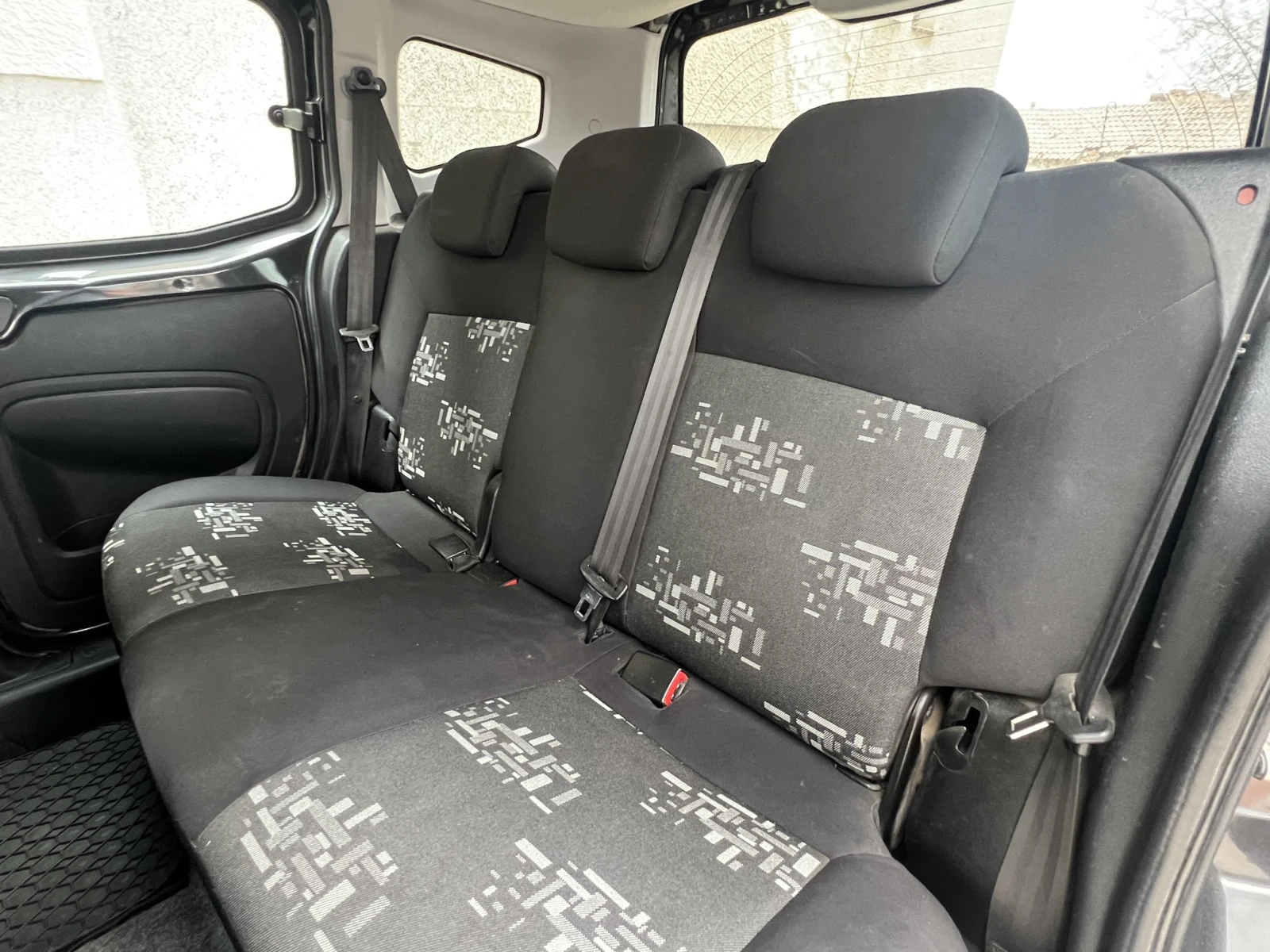 Fiat Qubo 1.4 8V (77 Hp) NATURAL POWER, снимка 7 - Автомобили и джипове - 54485314