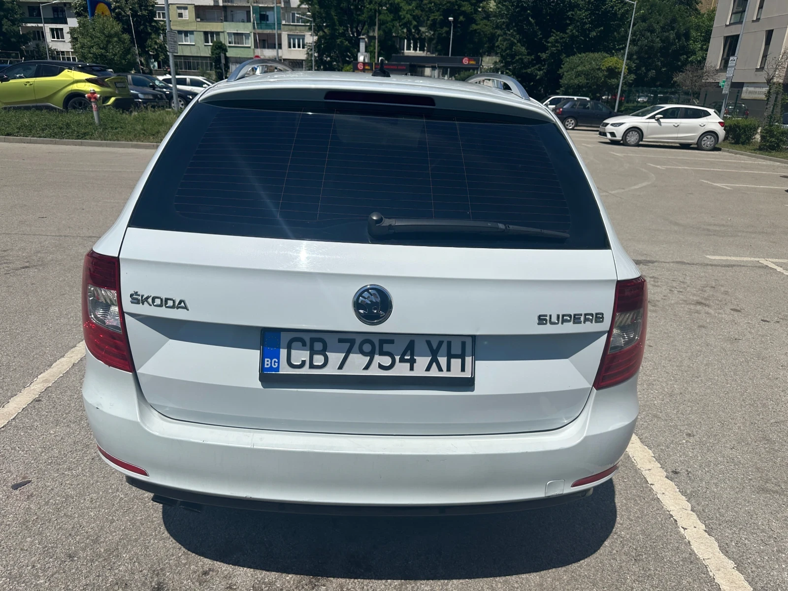 Skoda Superb, снимка 3 - Автомобили и джипове - 54979619