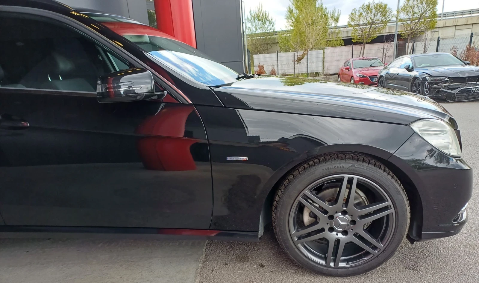 Mercedes-Benz E 220 W212, снимка 4 - Автомобили и джипове - 55003803