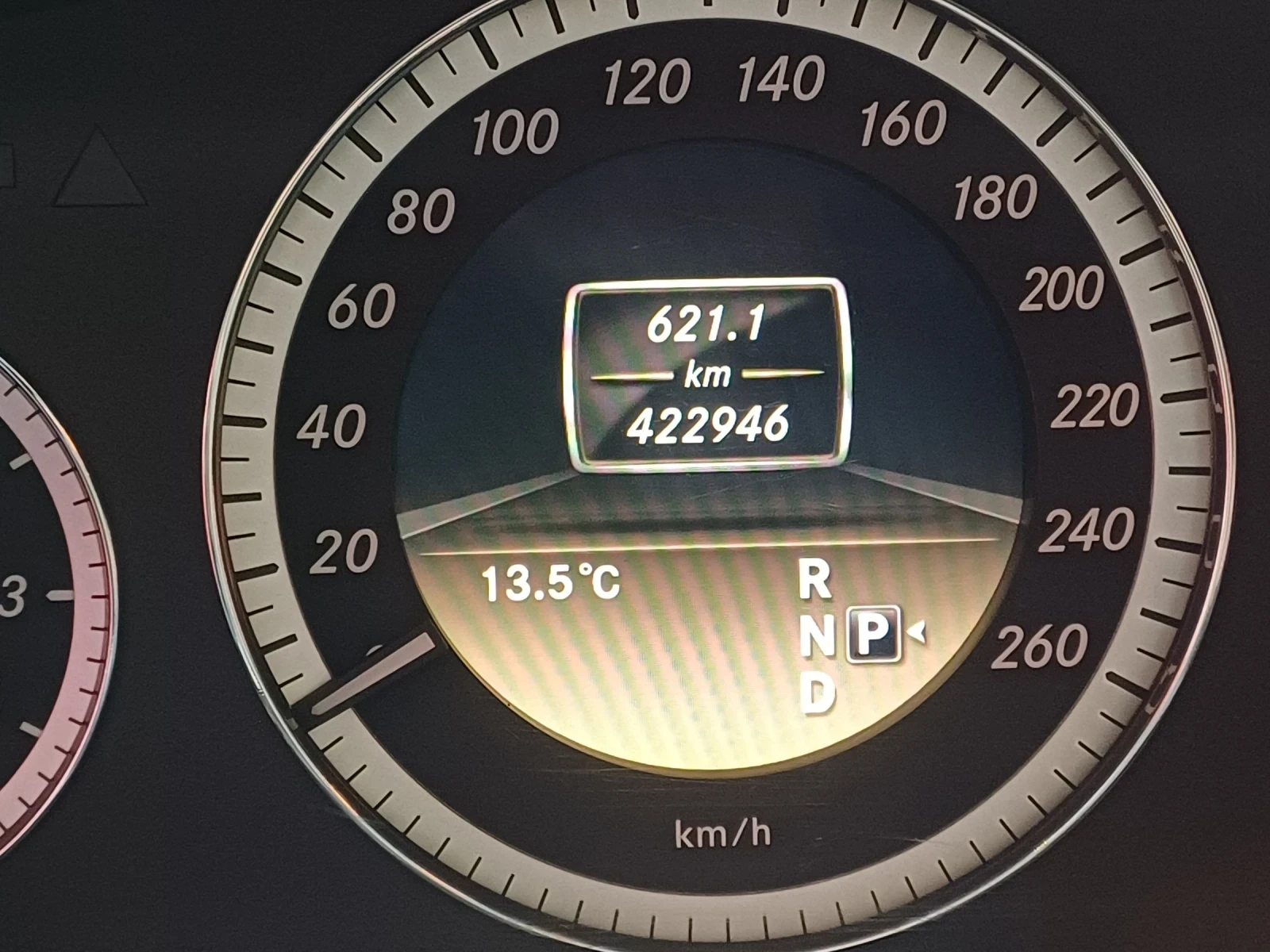 Mercedes-Benz E 220 W212, снимка 11 - Автомобили и джипове - 55003803