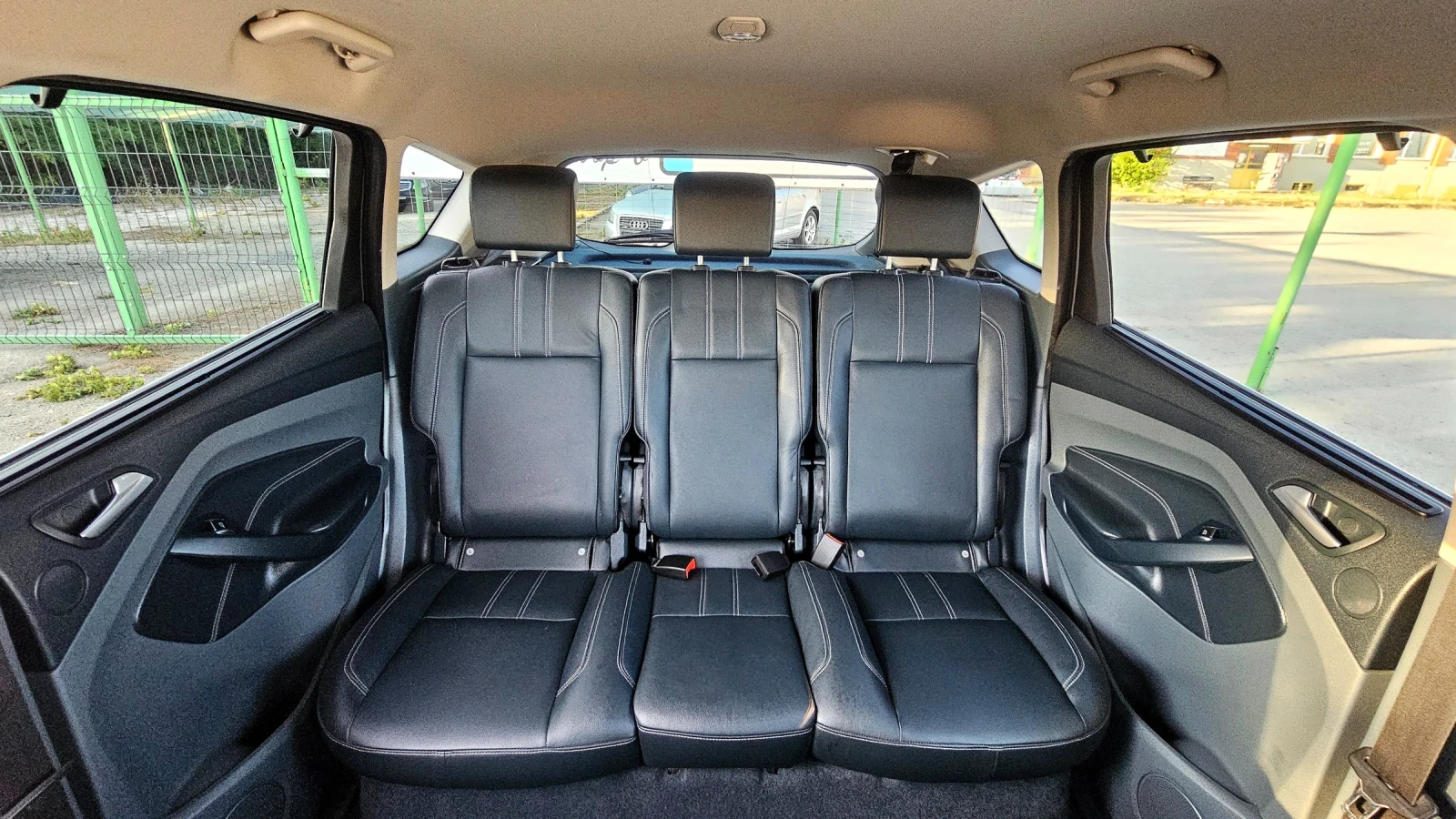 Ford C-max 2.0TDCi/AUTOMATIC/NAVi/КОЖА/XENON/142х.км/КАТО НОВ, снимка 9 - Автомобили и джипове - 55038935
