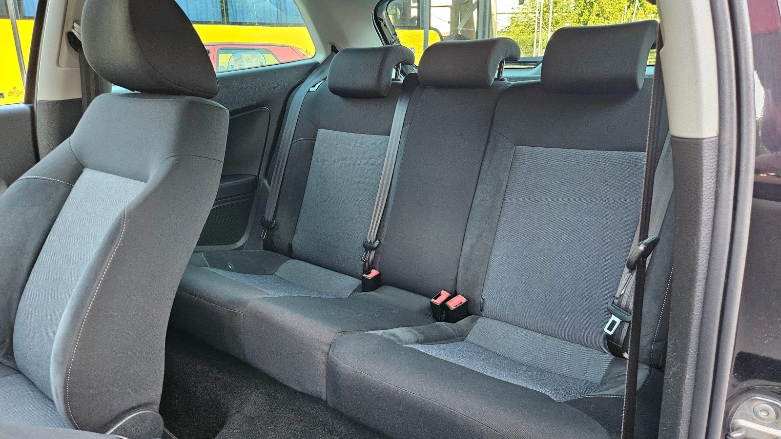VW Polo 1.2 KLIMATRON/BENZIN/STYLE, снимка 14 - Автомобили и джипове - 55781421