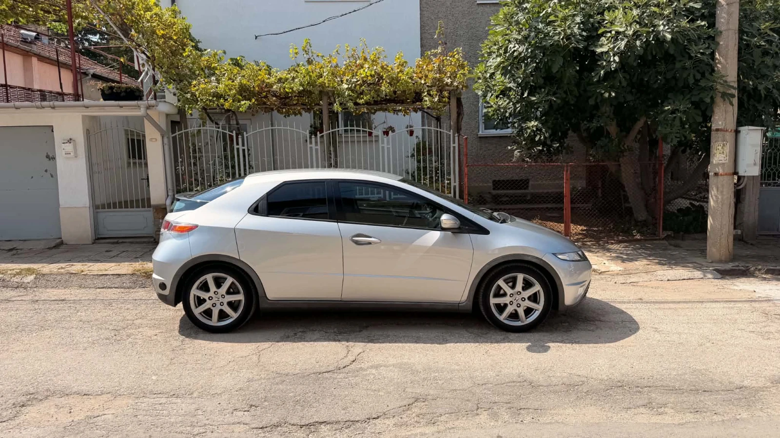 Honda Civic хечбек, снимка 4 - Автомобили и джипове - 55972825